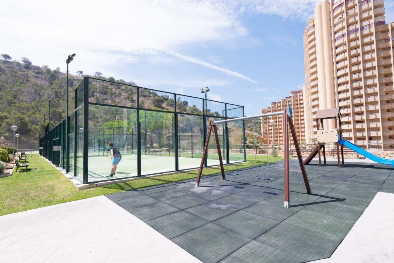 Benidorm High Rise Apartments - Sea Views - Torre Lugano Екстер'єр фото